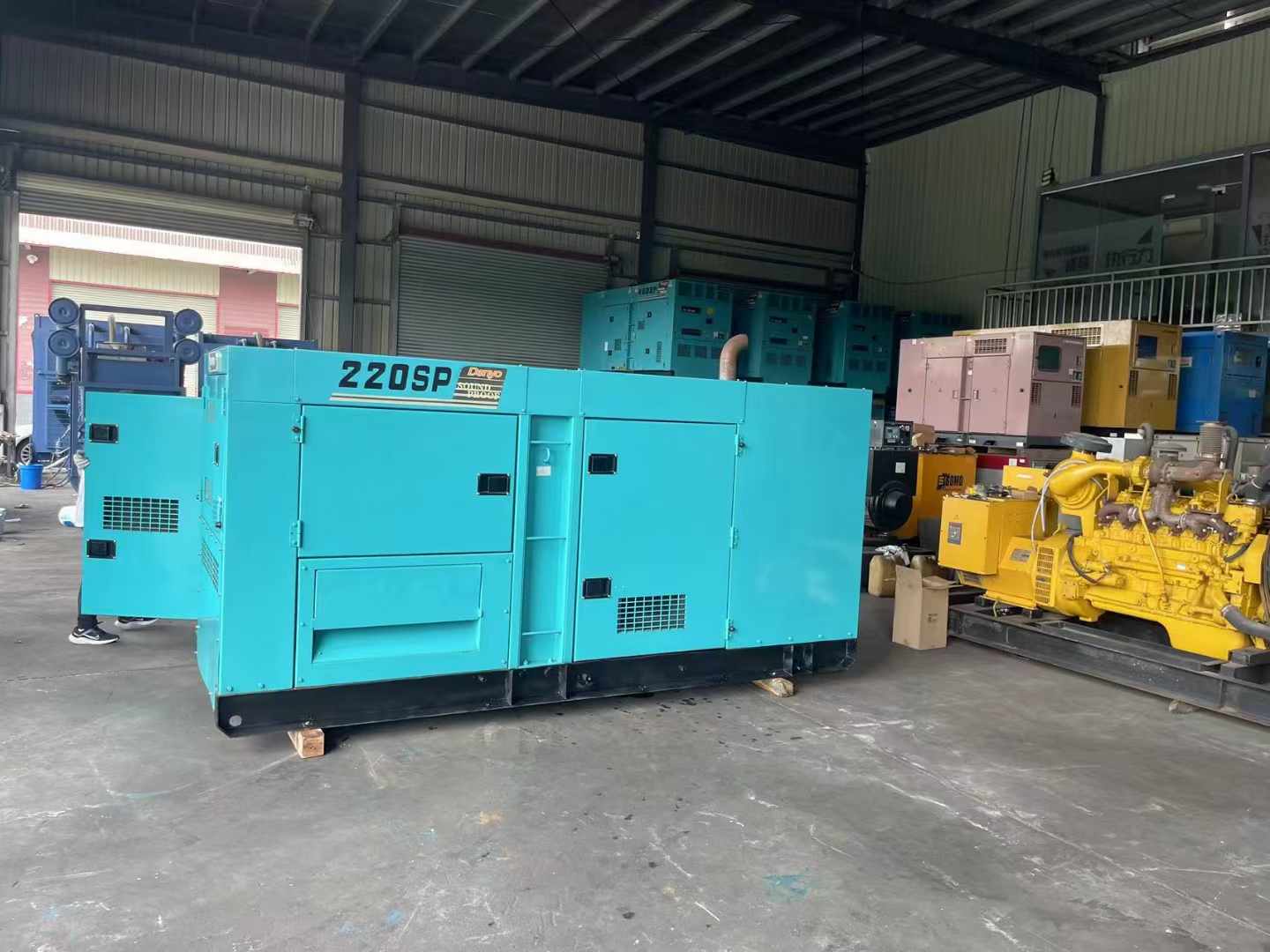托克托800kW 柴油发电机的输出电流波动范围是多少?