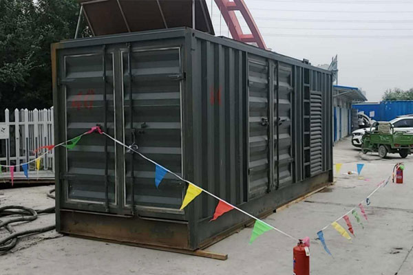 托克托发电机租赁空气滤清器多久更换一次？